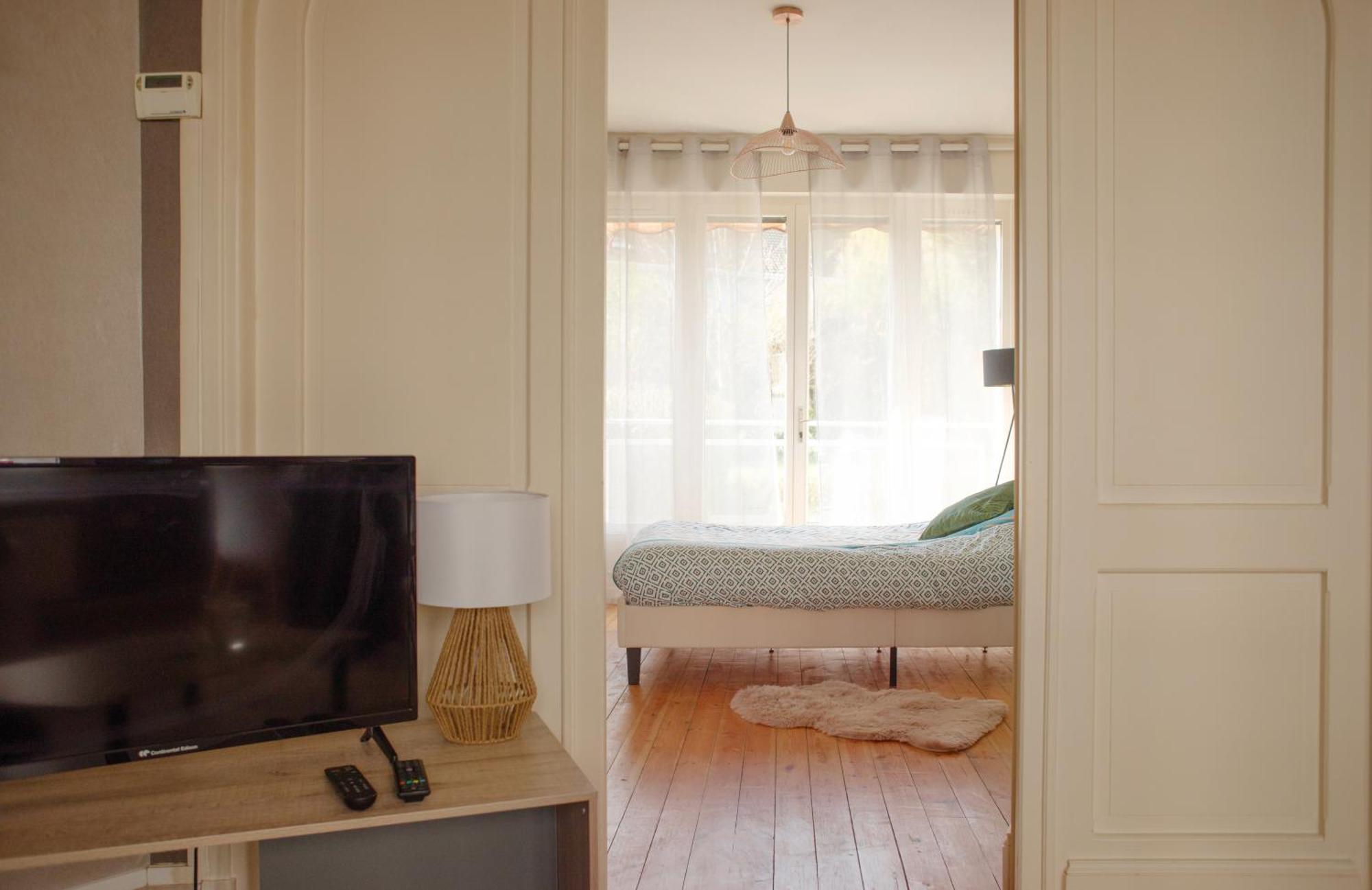 Spa , Jardin 250M2 Et Appartement Cosy De 60 M2 Au Centre Boulogne-sur-Mer Kültér fotó
